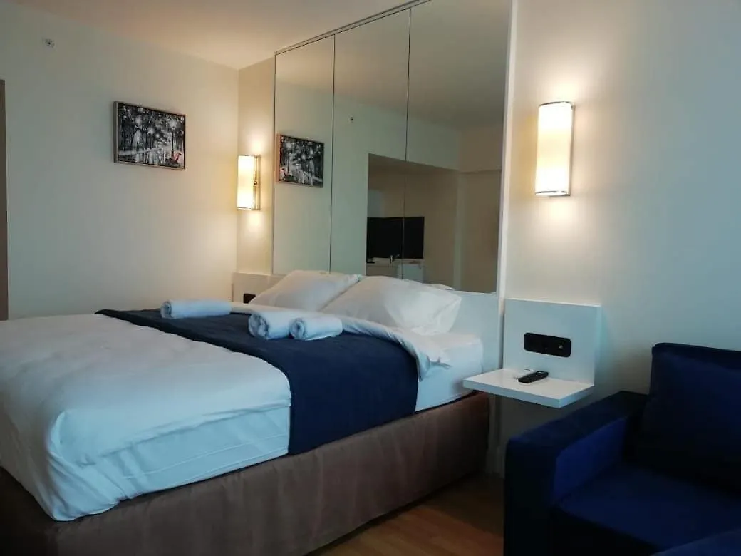 2 Комнатные Апартаменты Люкс,Вид Море,Горы,Город. Apartment
